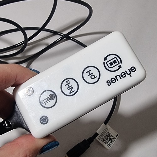 Seneye reef aquarium monitor - aquarium, monitor.